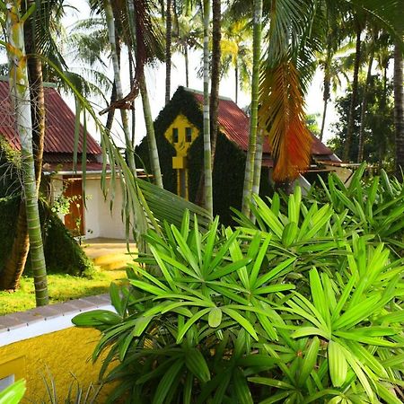 Anandvan Holiday Homes, Wai מראה חיצוני תמונה
