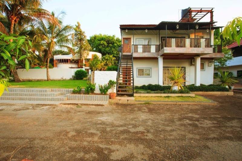 Anandvan Holiday Homes, Wai מראה חיצוני תמונה
